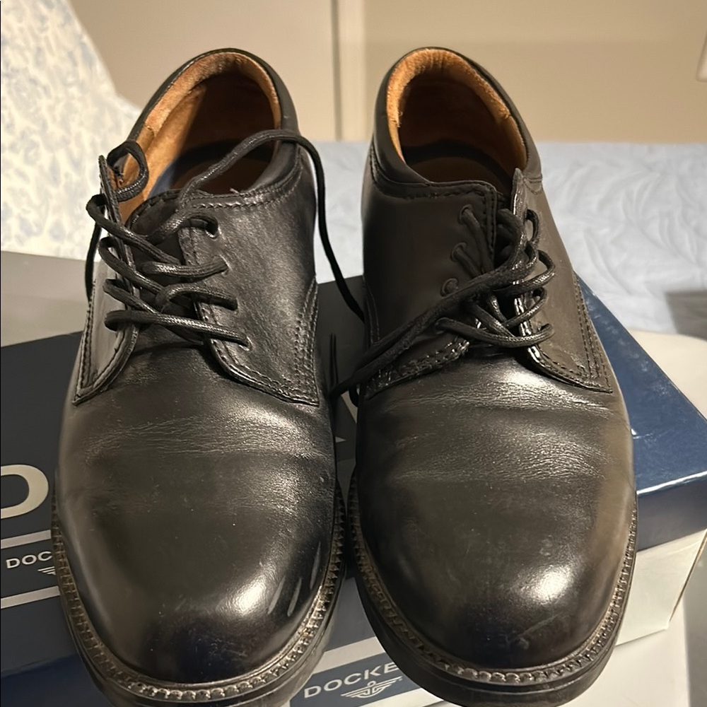 Dockers Men's Black Leather Shoes